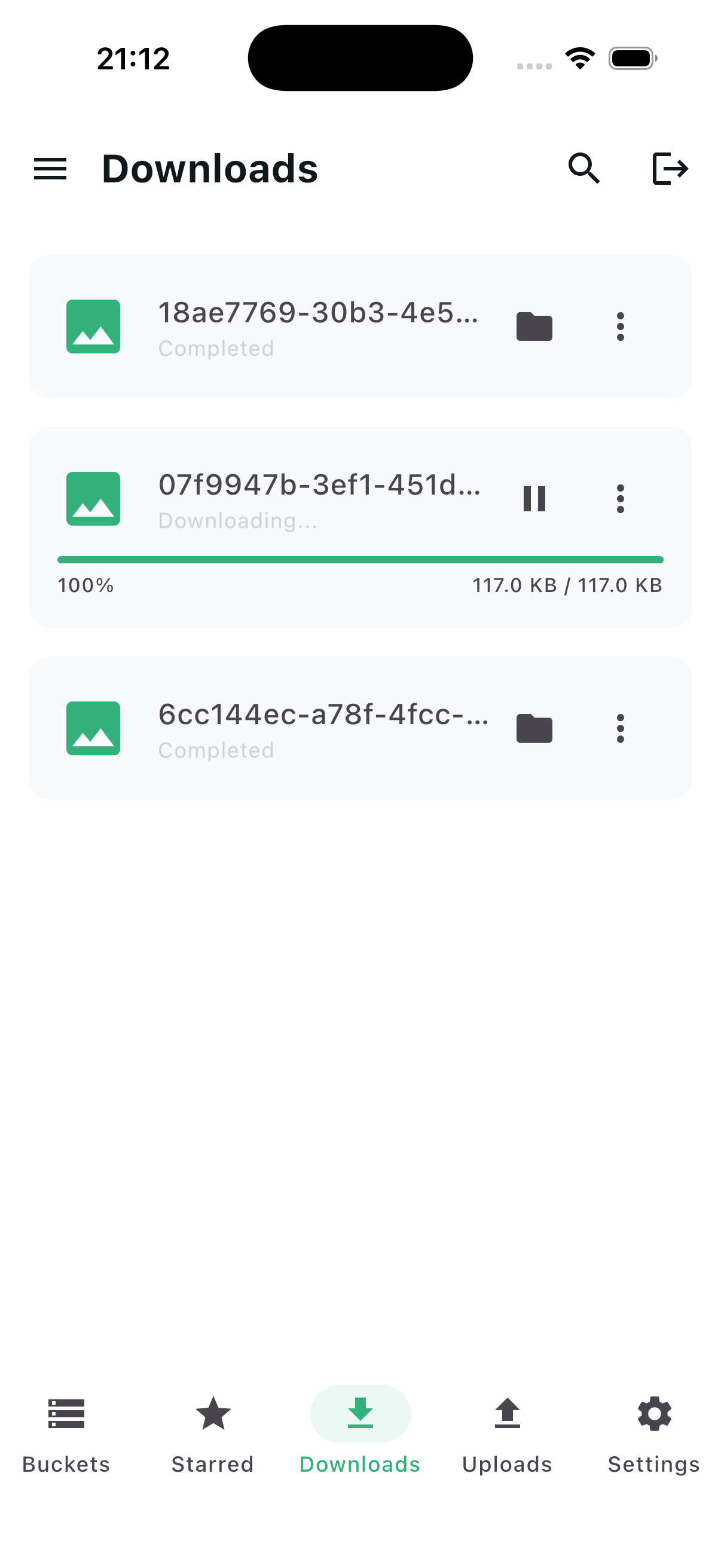 File transfer progress screen on iOS